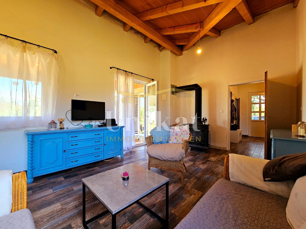 Pritlična novogradnja - vseljiva, za dokončati